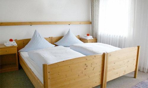 Pension-Metzgerei Hofer Inning am Holz 客房 照片